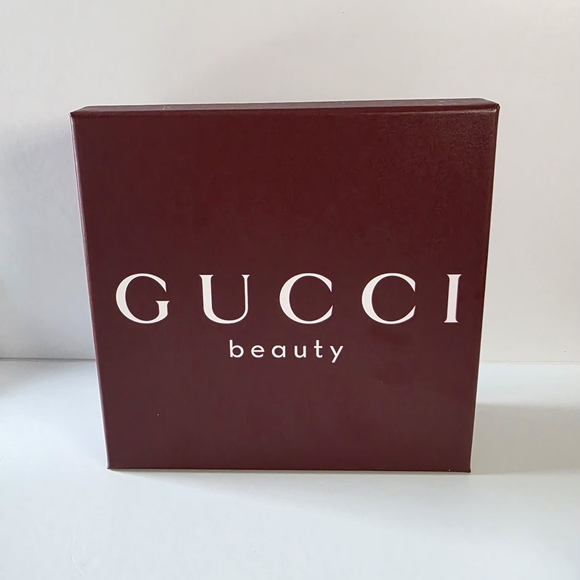 Gucci Beauty Glow Highlighter + Lip Gloss Set NIB - Picture 2 of 5